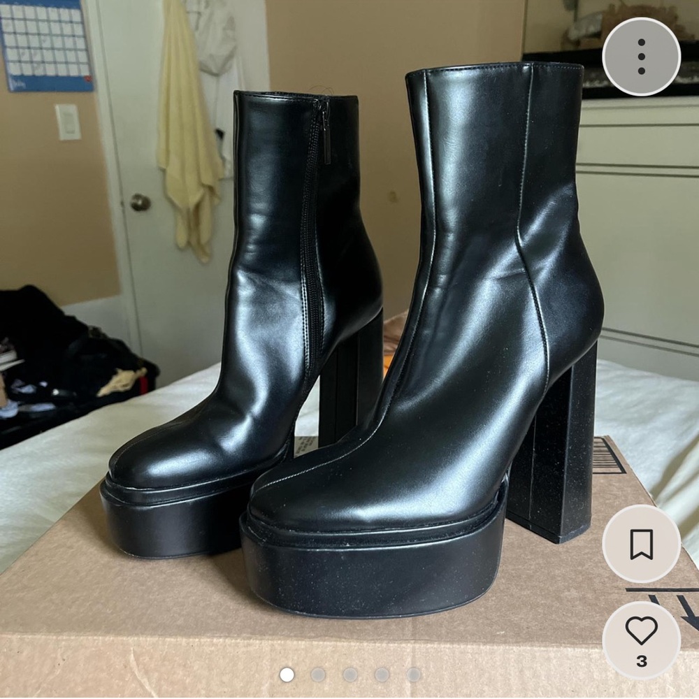Zara Platform Boots Size 7 Worn Once
